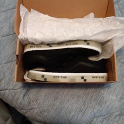 Vans Off The Wall Translucent Bottom 8.5