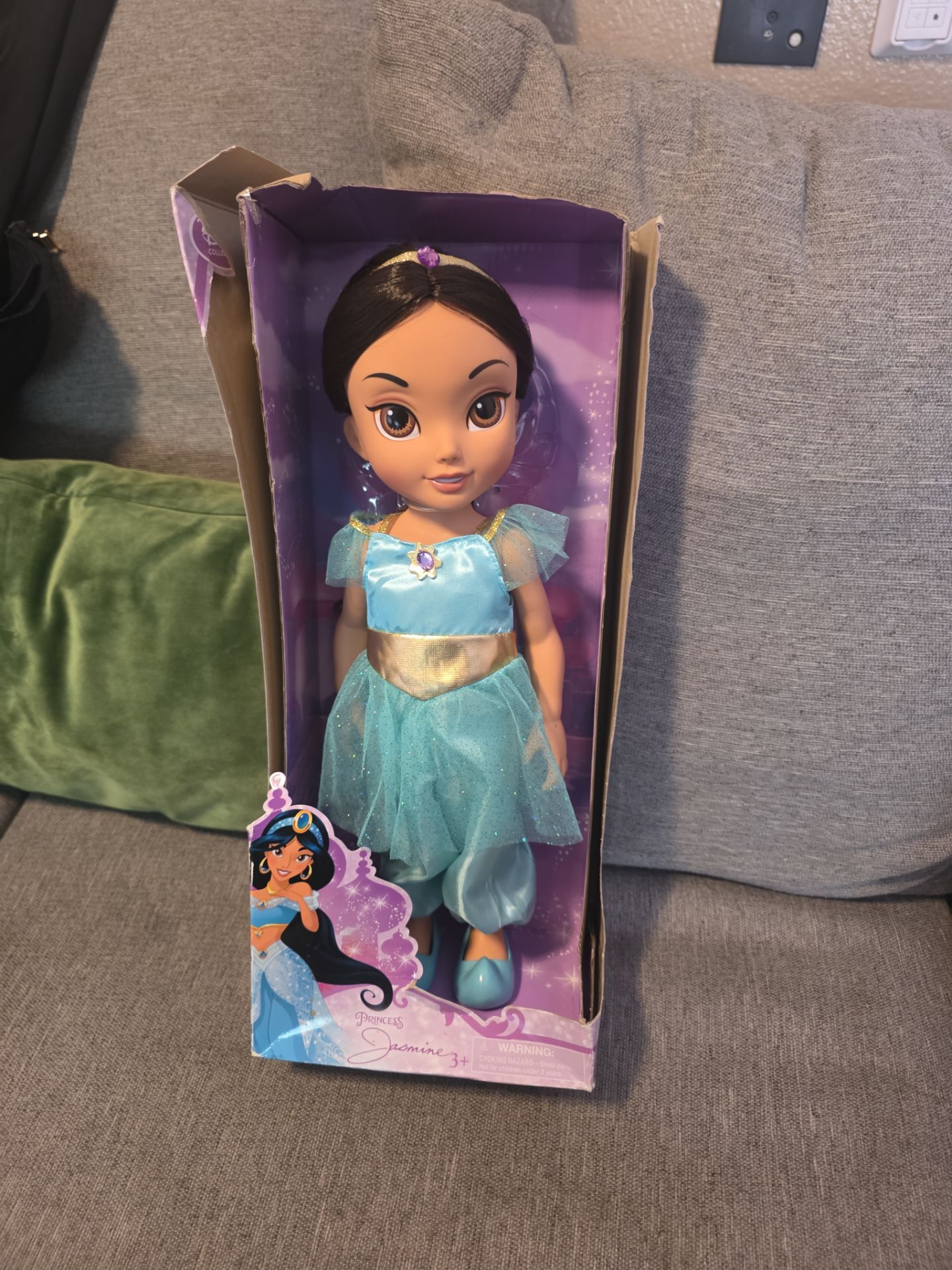 Princess Jasmine Toddler Disney Store Aladdin Baby Doll