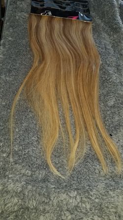 20" 100% Remy Human Clip on Hair Extension #12P613. 150 grms.