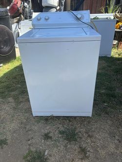 Washer Brand Whirpool Heavy Duty Everyting Works Well With A 3 Months Warranty