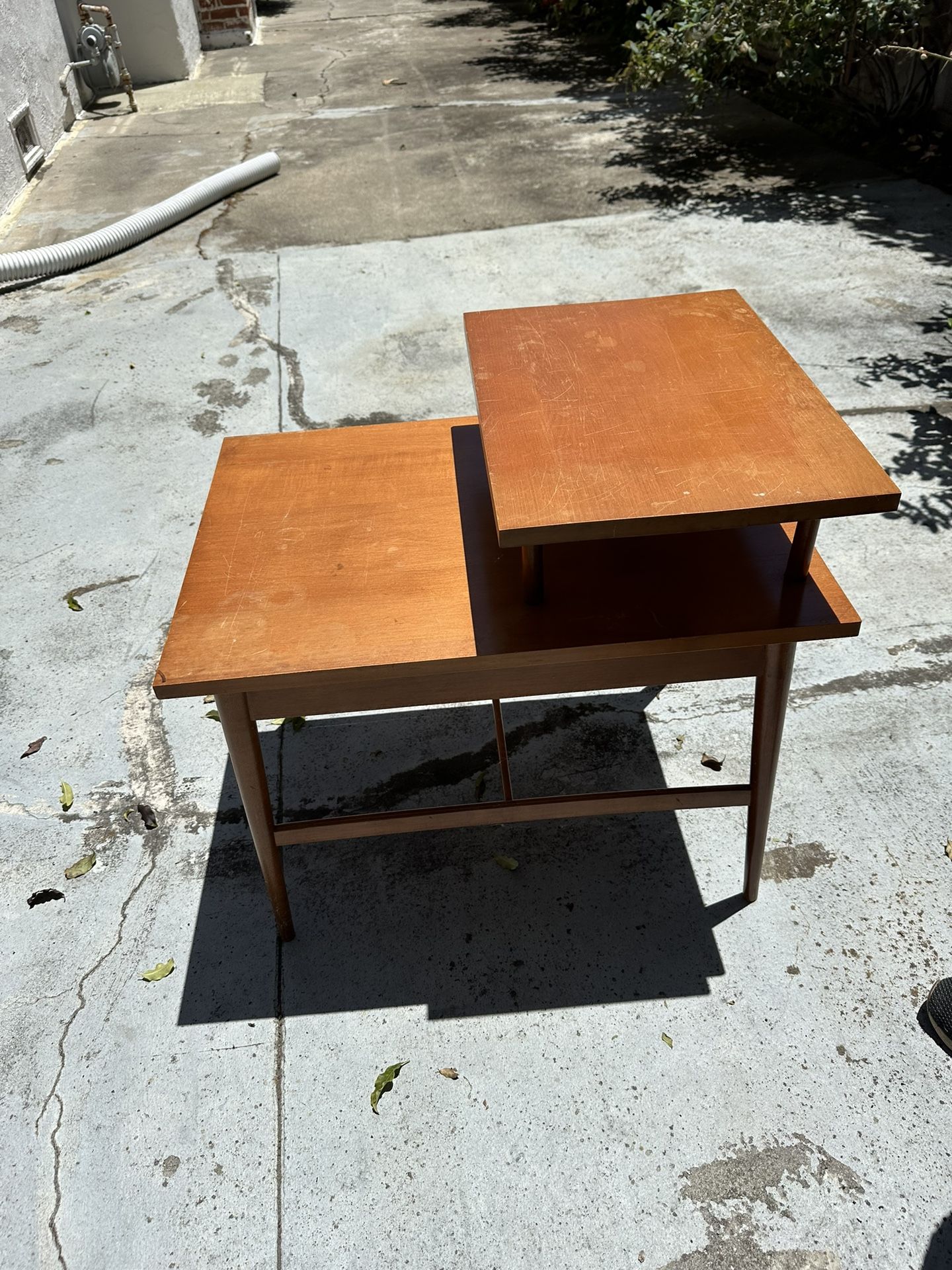 Mid Century Modern Vintage Paul McCobb Planner Group Maple Step Table