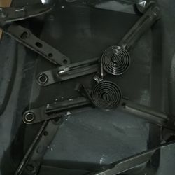 Gbody Monte Hood Hinges 