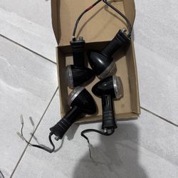 2019 Triumph Scrambler 1200 XE OEM LED Turn Signals (Set of 4)