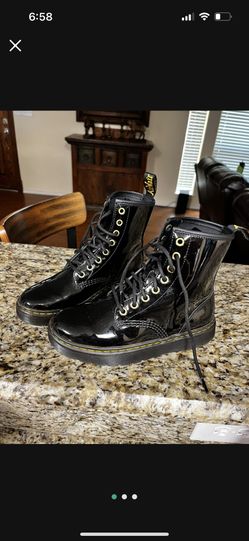 Dr Martens 