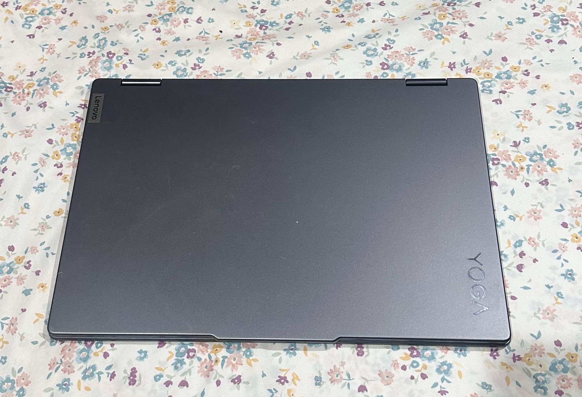 Lenovo Yoga 7i 16IRL8  Laptop (foldable)
