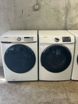 SAMSUNG WASHER AND ELECTRIC DRYER