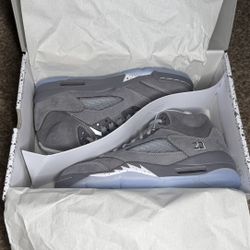 Jordan 5 ‘Wolf grey’ 2025 SIZE 6Y