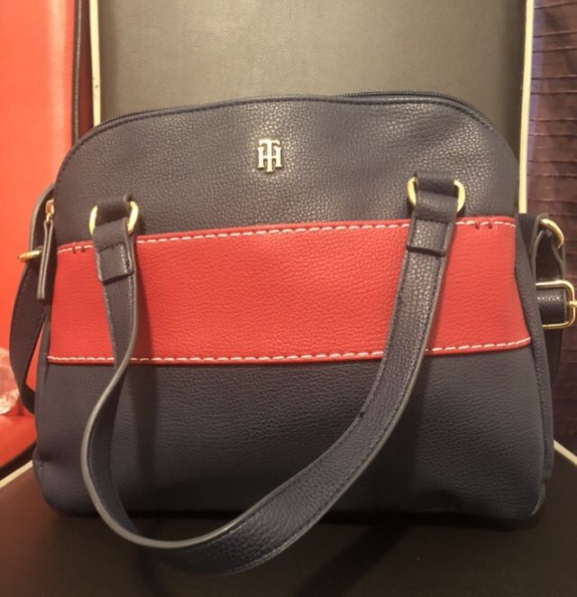 Tommy Hilfiger Satchel With Pouch 