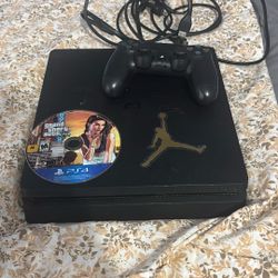 PS4  Used 