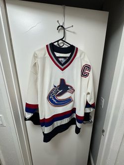 Vintage Mark Messier hockey jersey