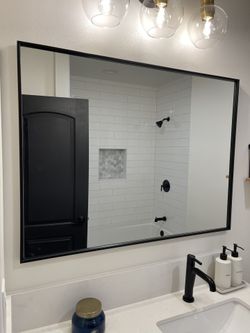 Wall Mirror (42x28)