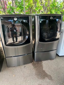Washer and dryer jumbo