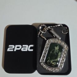 2PAC SHAKUR Torch Bling Chrome Lighter With Chain In Box