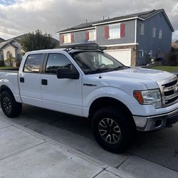 Ford f150 4x4 pickup truck Fx4