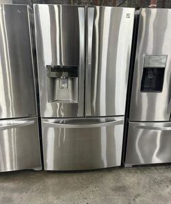 LG 3-Door French Door Refrigerator with Ice Maker