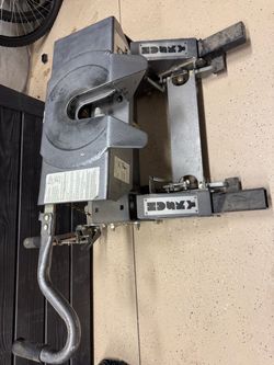 5th wheel hitch