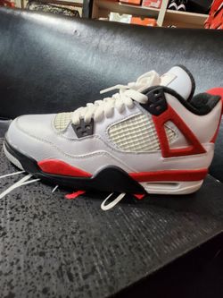 Jordan Retro 4s