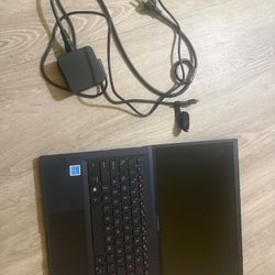 Expertbook B1400c 8gb i5 1135g7