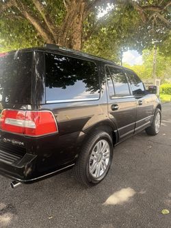 2011 Lincoln Navigator