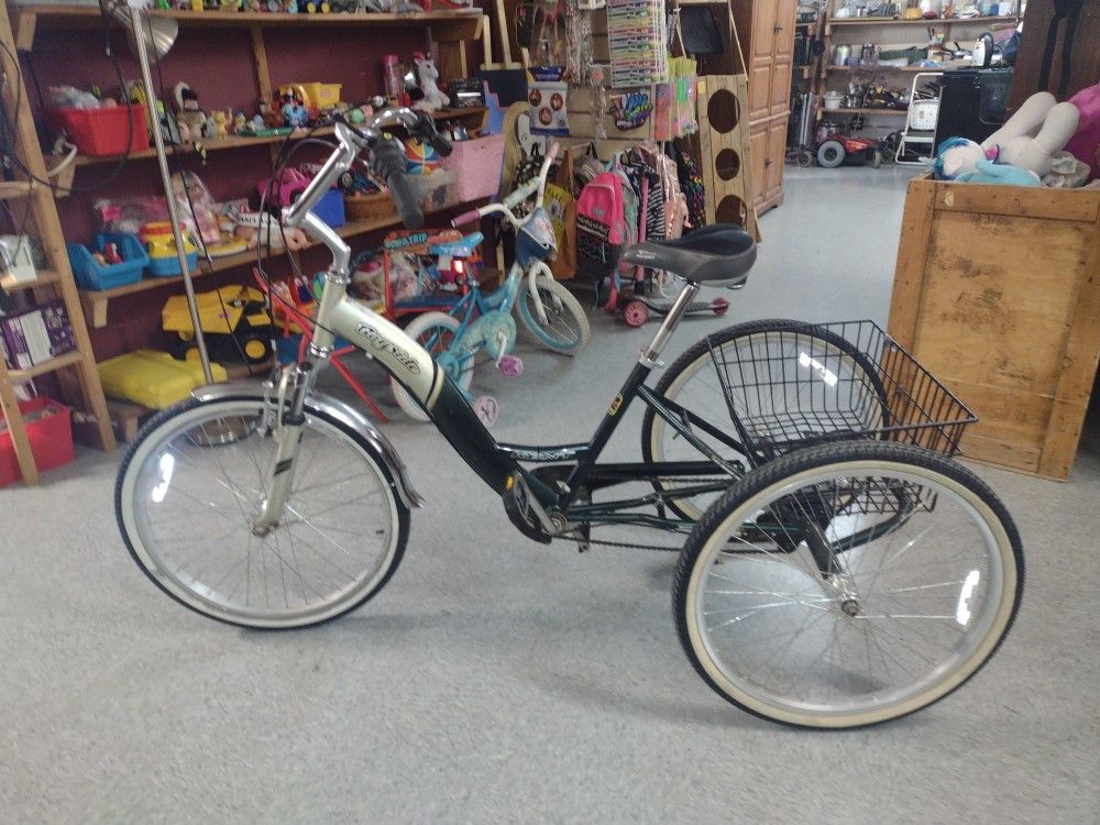 Kent Bayside Tricycle