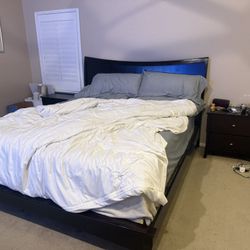 King Bedroom Set