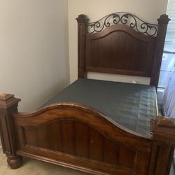 Queen Bed Frame - Cherry Wood 