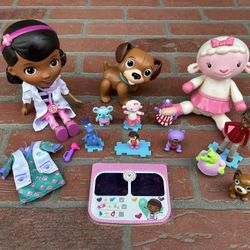 Doc McStuffin Dolls And Accessories Lot