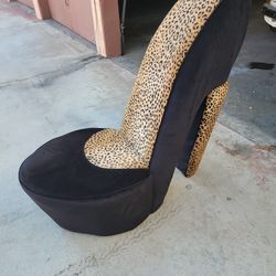 SHOE CHAIR