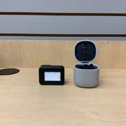 GoPro Hero 8 4K60, 12MP 1080p Live Streaming Waterproof Action Camera Black - Telesin 3 Batteries Rechargeable Case.