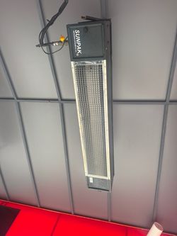 3 Sunpack stationary gas heaters restaurant grade