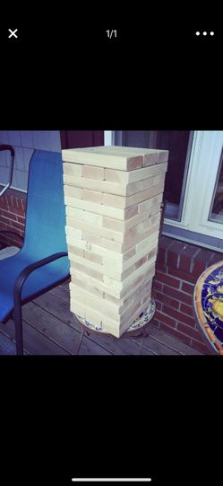 Giant jenga yard game