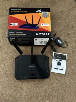 Nighthawk AC1900 WiFi Router 