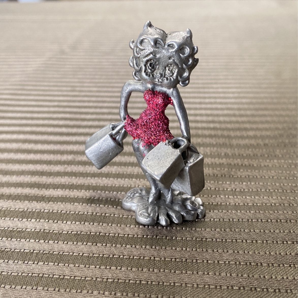 SUPER FIGURINE RESINE BANDE DESSINEE BETTY BOOP JARDINIERE KFS/FS TM