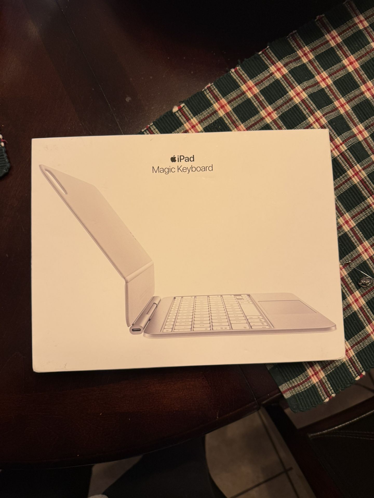 iPad Pro M4 11 Magic Keyboard