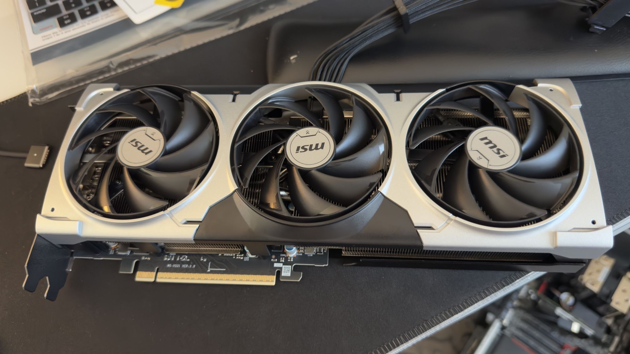 MSI Ventus 3x RTX 5080 16gb GPU