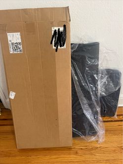 OEM Tesla Juniper (NEW in Box) all weather rear Liners and trunk