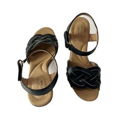 Clarks Black Leather Wedge Sandal Size 7W