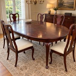 9-PIECE DINING SET EXTENDABLE TABLE + ALL 8 CHAIRS