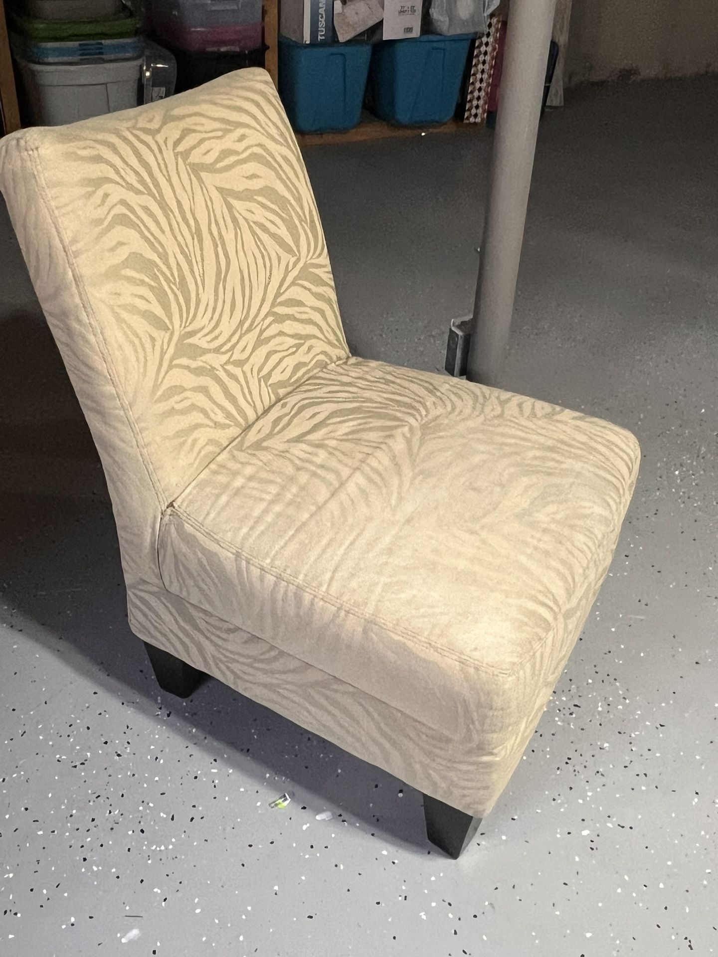 Upholstered Slipper Chair