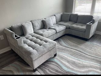 Grey Sectional Sofa with Chaise and Cup Holders