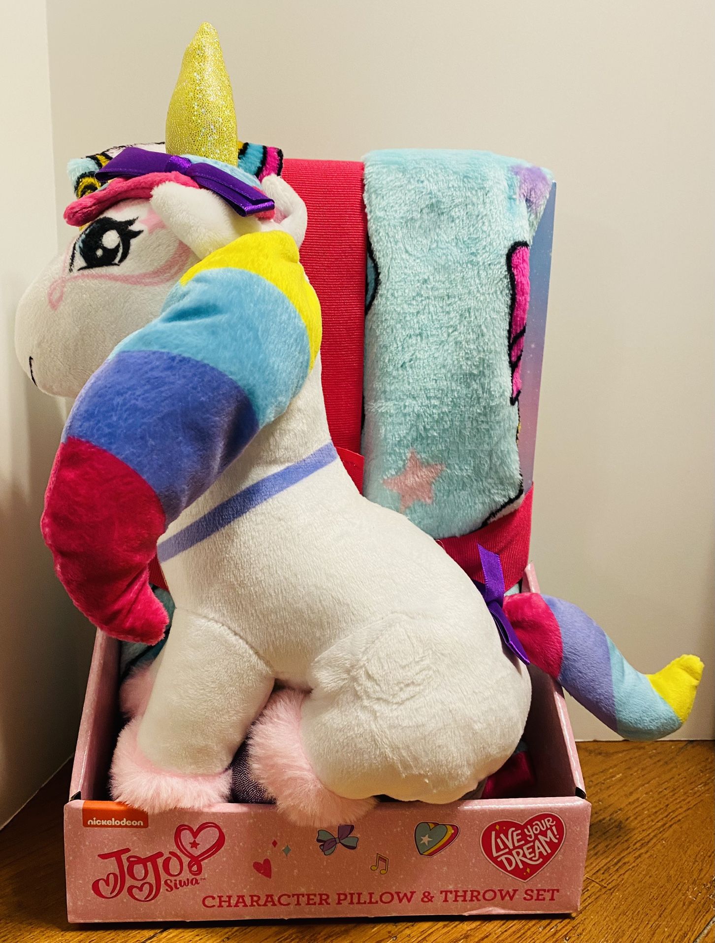 JoJo Siwa Unicorn Pillow and Throw Blanket