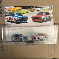 Hot Wheels Datsun 2 Pack 