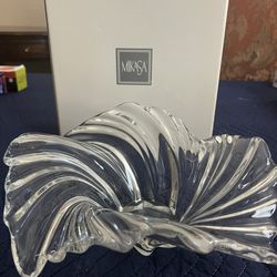 Mikasa Brand Decorative Glass Bowl