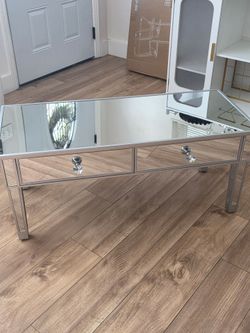 Mirror table