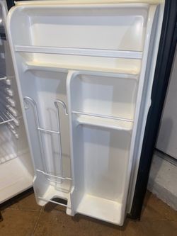 Small Fridge Please Take!