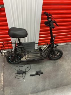 Electric Scooter with seat, charger, pump, bike lock, and water bottle+holder