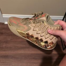 Lamelo Ball Mb0.1 Golden Child Size 7