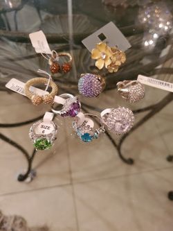Silver Plated Ring With Zirconia 