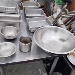 Stainless Restaurant Trays, Warmers& Bowls And Table