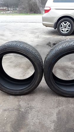 Michelin 245-40-ZR 17 TWO for 40.00